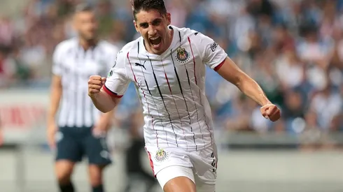 Josecarlos Van Rankin se sumaría al grupo dirigido por Víctor Vucetich.