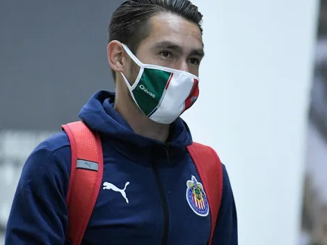 "Canelo" estará en la banca de Chivas