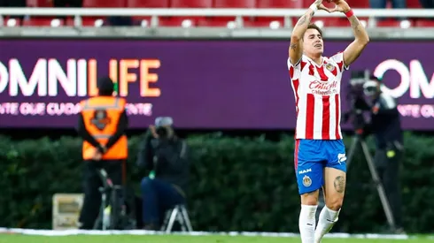 Chicote Calderón fue el héroe de Chivas ante el América