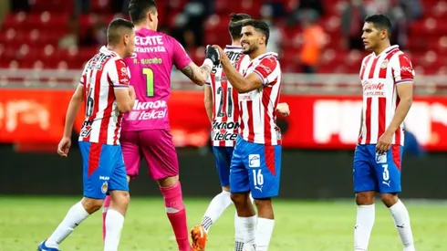 Chivas sufre una baja para la semifinal por el Coronavirus.