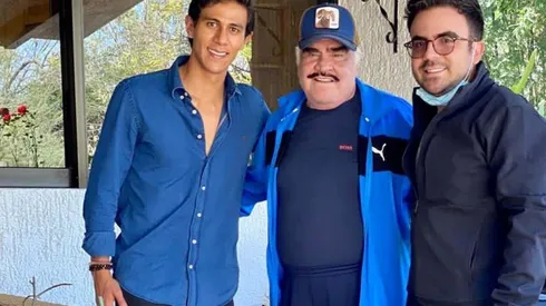 Macías presumió su visita al rancho de Don Vicente Fernández