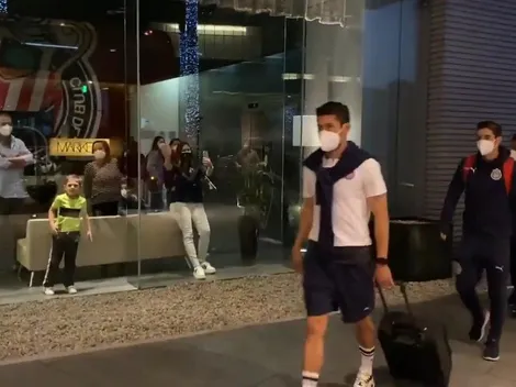 Afición se las ingenió para ver a sus Chivas