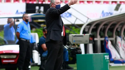 Canelo deja un lugar en el equipo para el Clásico Nacional que Víctor Vucetich debe ocupar.