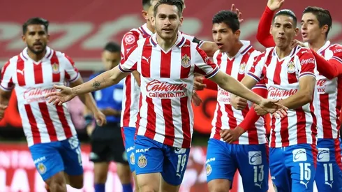 Video: Canelo pone la ventaja para Chivas