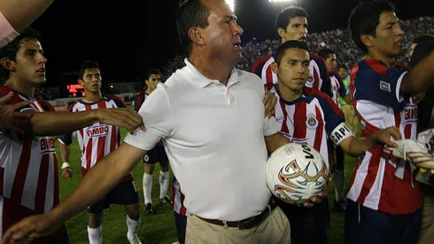 Efraín Flores atacó al presente desempeño de las Chivas y lo catalogó de fracaso