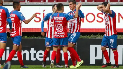 Adrián Villalobos tendría su oportunidad en la repesca frente a Necaxa, posiblemente el partido más importante para Chivas en los últimos años