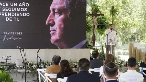 Amaury Vergara tras cumplir con los actos del primer aniversario del fallecimiento de su padre, le dedicó una emotiva carta
