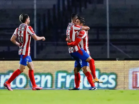 Video: Gol de Antuna pone a Chivas en ventaja