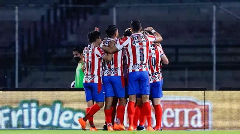 Chivas igualó en su visita a Pumas UNAM para mantenerse en la zona media de este Guard1anes 2020