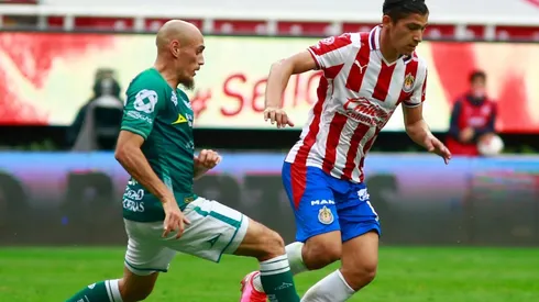 Zaldívar no estará frente a Pumas por Chivas.