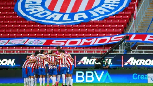 Vucetich mantiene su formación casi intacta en Chivas pese a las bajas para recibir a Cruz Azul en el Estadio Akron