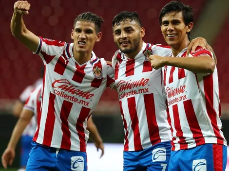 Antuna ve a dos de sus compañeros en Europa