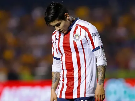 Pachuca solo incorporaría a la Chofis si Chivas lo entrega gratis