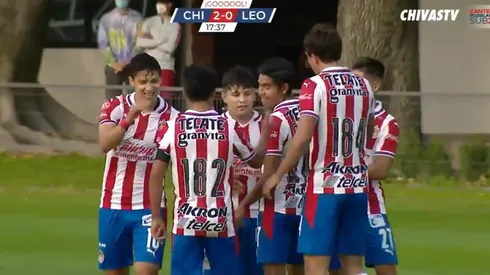 Sub-20 vence a León y sigue líder gracias a Chofis y Zaldívar