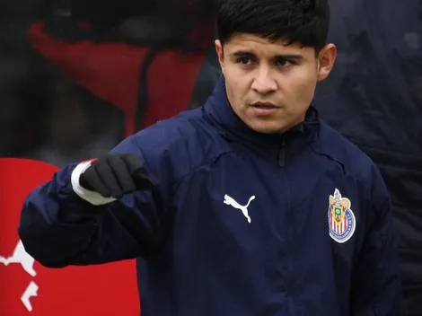 ¡Decidido! "Chofis" se marcha de Chivas