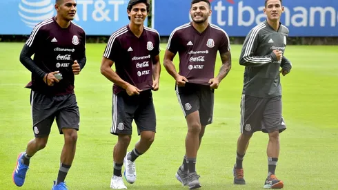 José Juan Macías tiene todo para ganarse un cupo en la lista de Martino