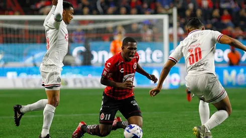 Tijuana vestirá en esta ocasión completamente de negro para recibir a Chivas