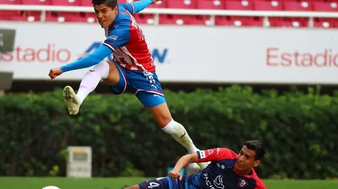 Ronaldo Cisneros vio minutos con el Tapatío esta tarde