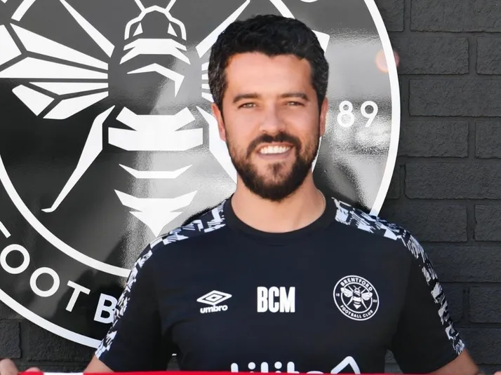 Club inglés suma a excoordinador de las Chivas