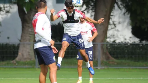 Chivas buscará los tres puntos en este duelo en el que parte como favorito