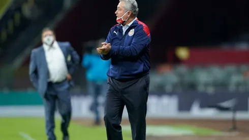 Vucetich reconoció que Chivas no estuvo certero en un Clásico Nacional que se definió con el gol de Giovani Dos Santos