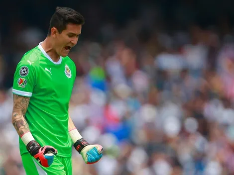 Raúl Gudiño repetiría como titular en el Clásico Nacional