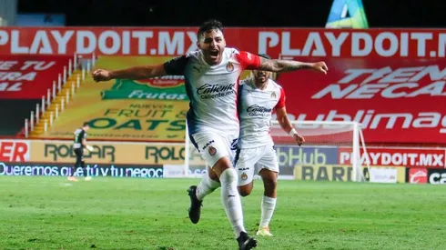 Vega es uno de los líderes en el rendimiento físico de Chivas.