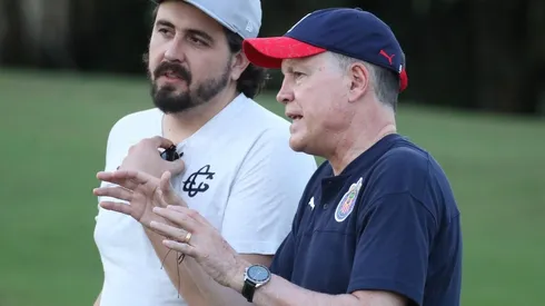 Peláez agradeció a Amaury Vergara la libertad para elegir a Vucetich como entrenador de Chivas