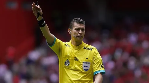 Definido el árbitro para el duelo entre Necaxa y Chivas.