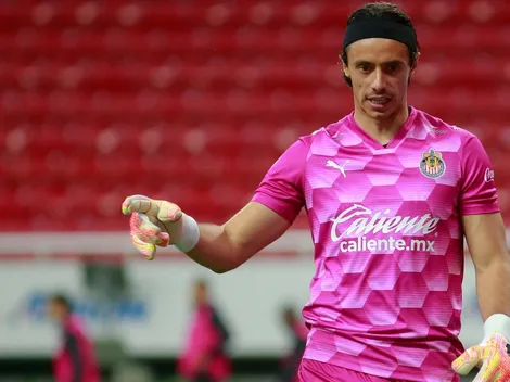 Esta es la 4° vez que Toño Rodríguez pierde la titularidad en Chivas