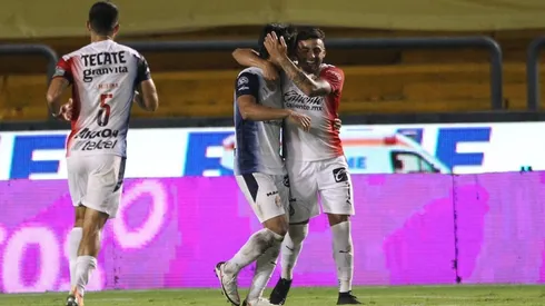 Chivas consiguió un histórico triunfo en casa de los felinos en esta octava fecha del Guard1anes 2020