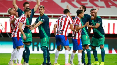 Ronaldo Cisneros será el sustituto de Uriel Antuna