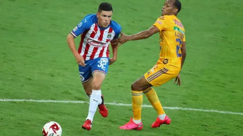 Torres fue convocado por Tena para la Copa por México y en la que disputó la fase de grupos en Guadalajara