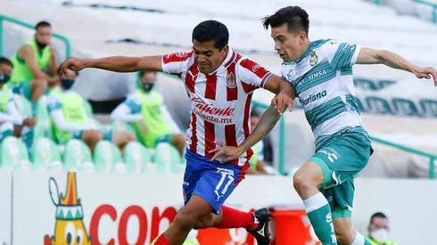 Sánchez es el jugador que más quites ha concretado en Chivas.