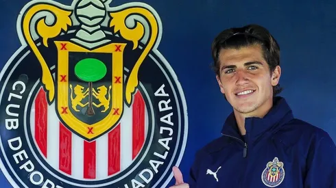 Villalobos se suma al Guadalajara como refuerzo del Tapatío.