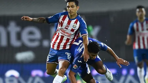 Chivas tendría que cambiar su esquema por la lesión de Zaldívar