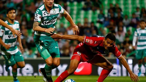 Los rojiblancos buscarán un triunfo en la visita a Santos Laguna con hasta seis ausencias por contagio de Covid-19