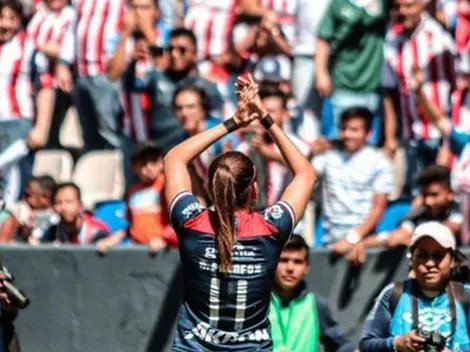 Norma Palafox celebró sus tres años con Chivas de Guadalajara