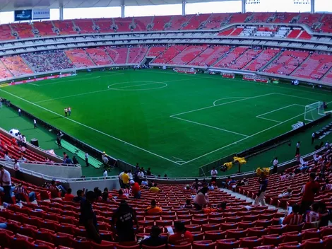 Los números de Chivas en partidos oficiales en el Akron