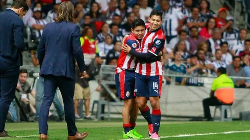 Zaldívar defiende de las críticas a la Chofis.