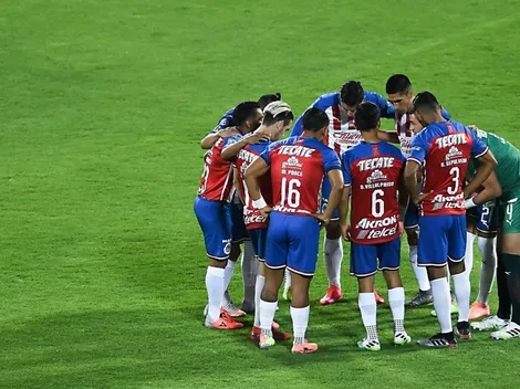 Precaución: Chivas aísla a cuatro jugadores del equipo
