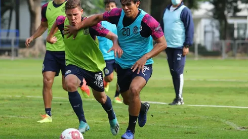 Los dos planteles se mantienen entrenando a la par en Verde Valle