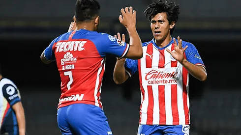 Vega finalizó una gran jugada colectiva