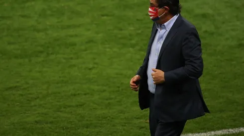 Tena reconoció que no ha tenido sintomas, pero deberá tener un cuidado estricto por ser parte del "grupo de riesgo"