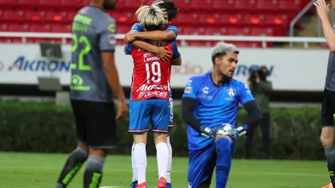 Los rojiblancos requieren de una victoria y esperar una caída de Tigres ante Atlas para quedarse con el liderato del grupo