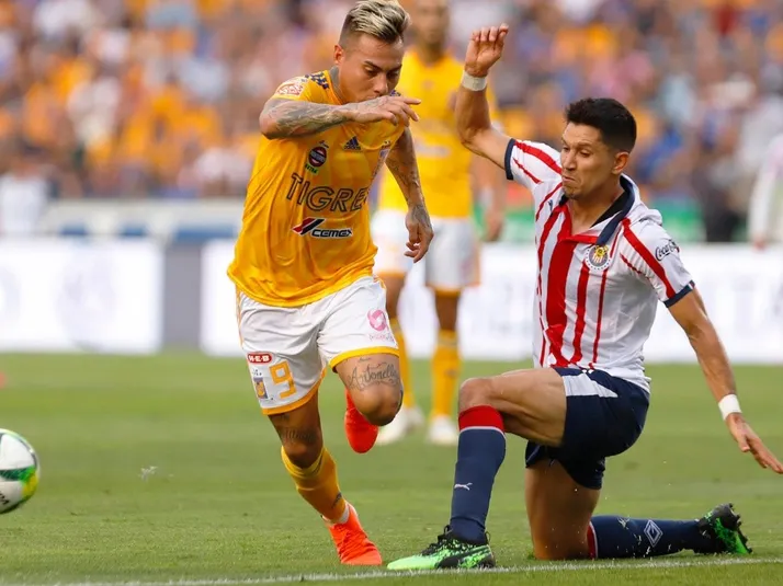 Chivas recibe a un Tigres que confirma bajas importantes