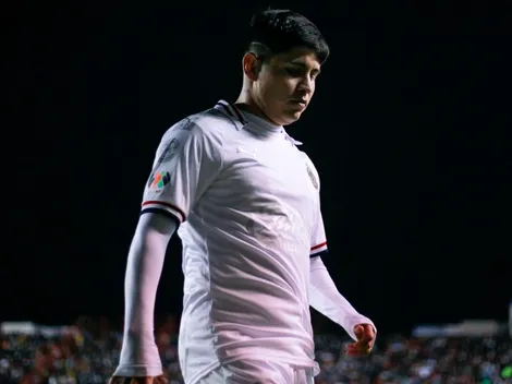 Oswaldo Sánchez salió en defensa del criticado Chofis López