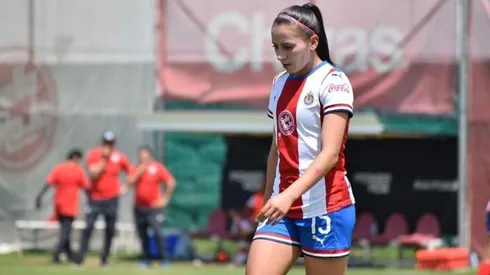 Soto se despide de Chivas en redes sociales.