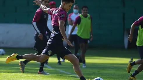 Molina afirma que es un orgullo y una gran responsabilidad ser el capitán de Chivas