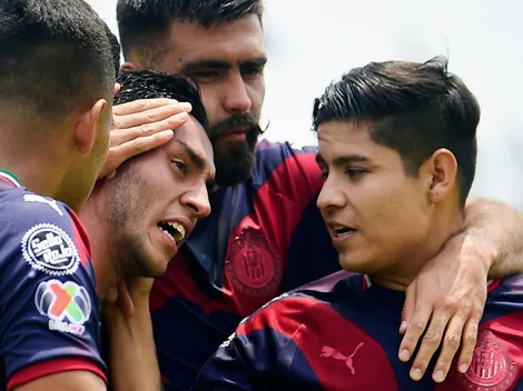 Club que fichó a Giovani Hernández negocia con otro ex Chivas